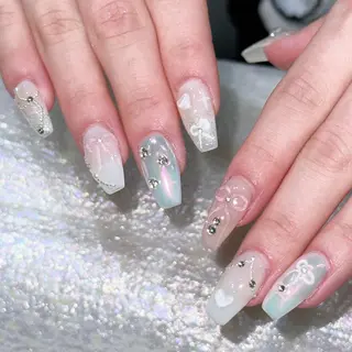 ネイル Queens PUPUのネイルデザイン