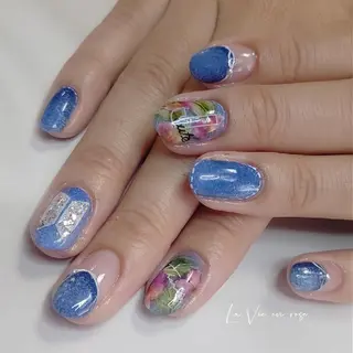 ネイル ラヴィアン ローズのネイルデザイン