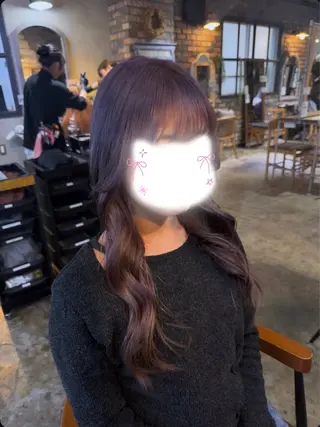 ロング カラー 佐藤 紗奈のヘアスタイル