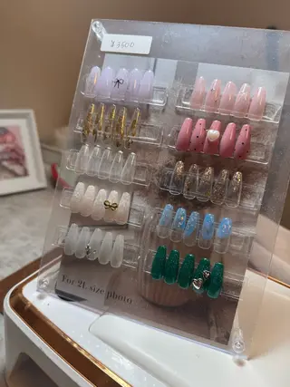 ネイル AYURA nailstudioのネイルデザイン