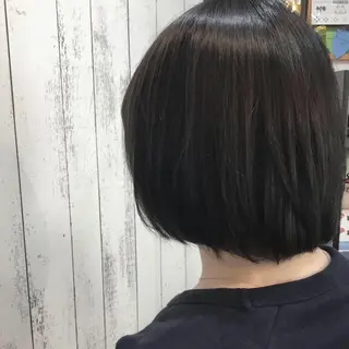 ショート カラー embrace エンブレイスのヘアスタイル