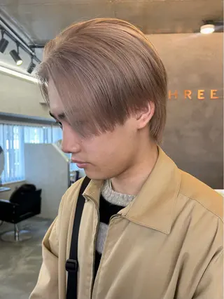 ショート カラー Haru/THREE …by velvetのヘアスタイル