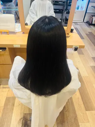 ロング Dali 若松　朋美のヘアスタイル