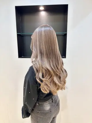 ロング TAYA大阪上本町所属・十場【髪質改善】 【ダブルカラー】のヘアスタイル