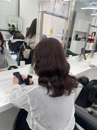ロング 大人上品🤍透明感 ベージュ🤍REOのヘアスタイル