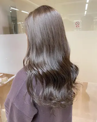 セミロング カラー SALOWIN神戸三宮East店所属・【透明感、艶髪】西村 有司のヘアスタイル