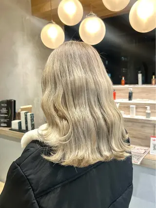 セミロング 🩵縮毛矯正/ブリー チ/髪質改善/いつかのヘアスタイル