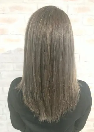 ロング カラー 赤松 摩美のヘアスタイル