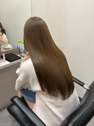 ロング と きのヘアスタイル