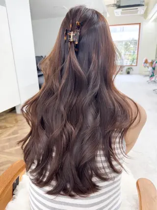 セミロング 市毛 結菜のヘアスタイル