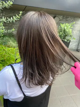 セミロング RINRI 🌷のマツエク・マツパデザイン