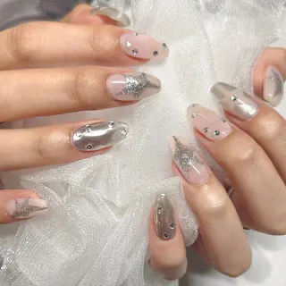 ネイル 💅🏽 SHIORI🌙のネイルデザイン