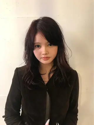 ロング カラー ✩佐野ジョウタロウ /艶カラー/縮毛矯正のヘアスタイル