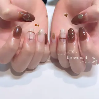 ネイル Allure 桑田麻南のネイルデザイン