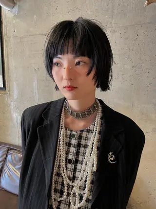 ショート カラー パーマ/レイヤー 岩山丈一郎のヘアスタイル