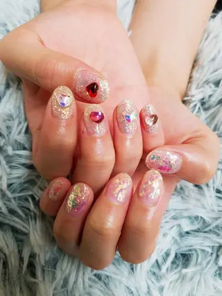 ネイル 河野ちえ (雑誌掲載サロン)のネイルデザイン