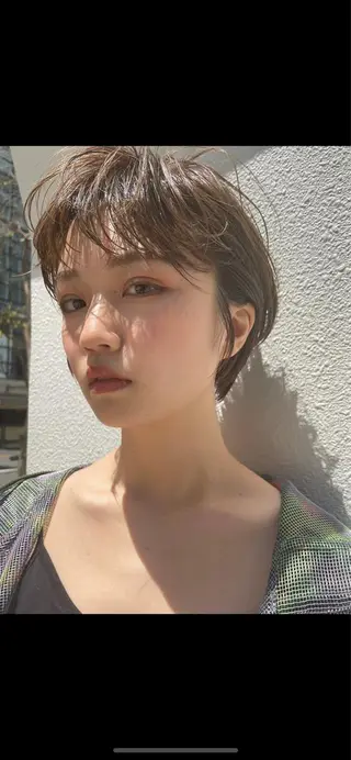 ショート カラー 🉐レイヤー/塩見 弘樹🉐渋谷のヘアスタイル