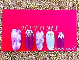 ネイル 大澤 瞳のネイルデザイン