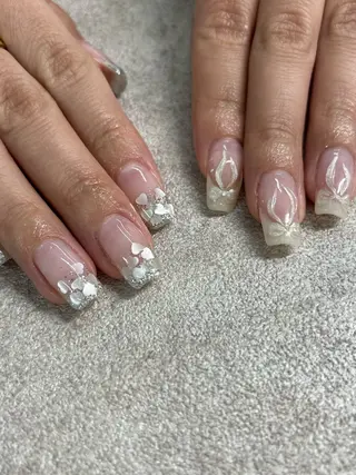 ネイル 荒井 由希奈のネイルデザイン