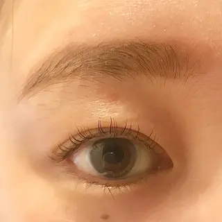 マツエク・マツパ miel大宮店所属・矢部 奈々の眉毛・アイブロウイメージ