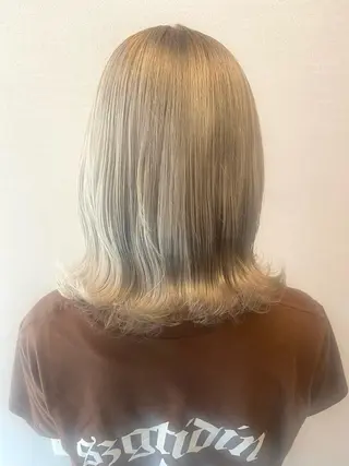 セミロング カラー HAIR SALON TLP所属・都甲 純花のヘアスタイル