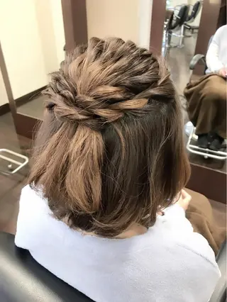 ミディアム セミロング ヘアアレンジ 沢田 瞳のヘアスタイル