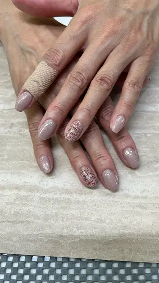 ネイル ネイルサロンアジアン池袋店所属・林 夏萌のネイルデザイン