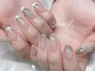 ネイル 芦辺 香奈のネイルデザイン