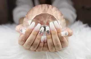 ネイル s. aiのネイルデザイン