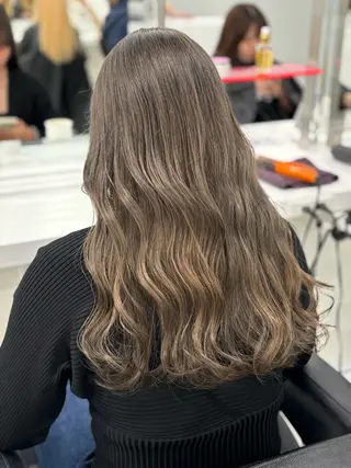 ロング カラー 透明感💕今っぽ似合 わせ𝐍𝐨. 𝟏のヘアスタイル