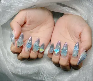 ネイル Lee Nailsのネイルデザイン