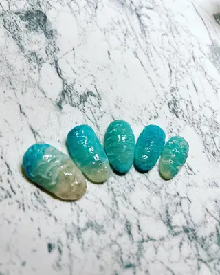 ネイル doux BORIEのネイルデザイン