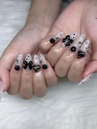 ネイル Mai 🪽🩵のネイルデザイン