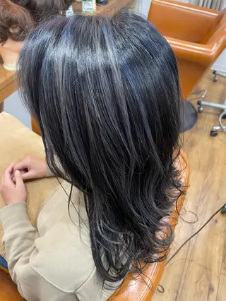 ロング カラー 美容室 Jフィドルファドル所属・わきた かずなのヘアスタイル