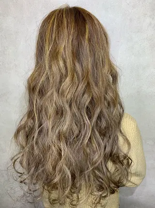 ロング BuzZ所属・西村 雄二/エクステのヘアスタイル