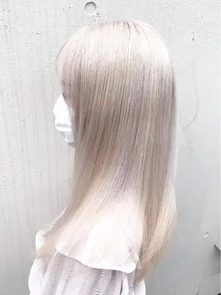 ロング 🍀ケアブリーチ カラー🍀坂井のヘアスタイル