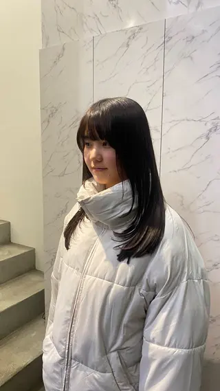 ロング マツザキ マナトのヘアスタイル