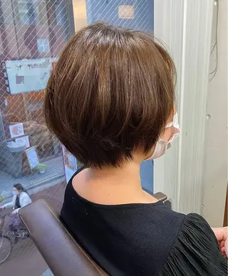 ショート 【白髪ぼかし】 愛甲竜佑のヘアスタイル