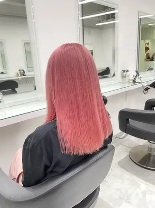 ロング カラー ヘアアレンジ ハイトーン艶カラー 🤍ゆうひのヘアスタイル