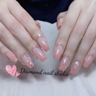 ネイル Diamond Kokona🩷のネイルデザイン