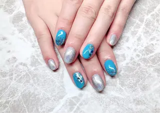 ネイル マジックミラー所属・マジック ミラーのネイルデザイン