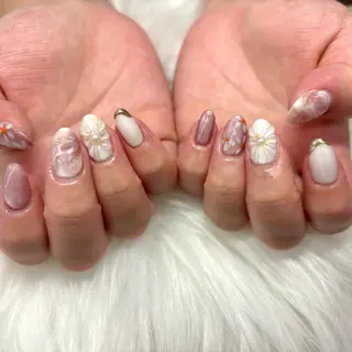 ネイル SHIMA YURIEのネイルデザイン