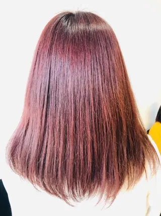 ミディアム カラー 阿久津 泰幸のヘアスタイル