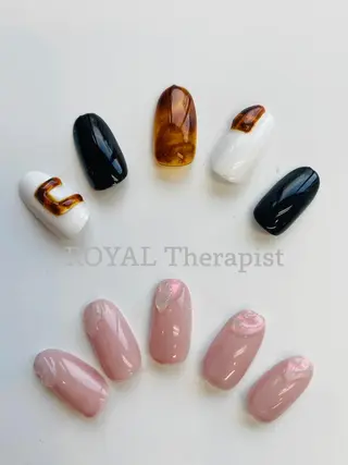 ネイル 【尾下】 ロイヤル•セラピストのネイルデザイン