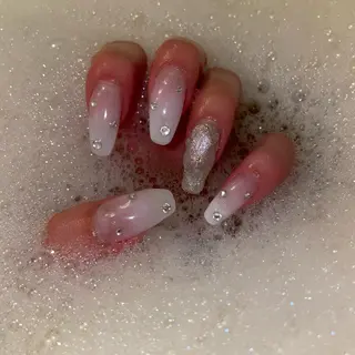 ネイル 長瀬 瑠霞のネイルデザイン