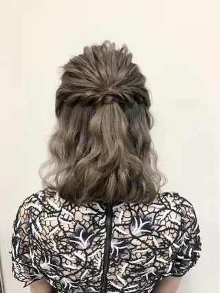 ミディアム ヘアアレンジ 沢田 瞳のヘアスタイル