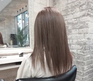 セミロング カラー grow上野御徒町【グロウ】所属・ブリーチ・ハイトーン 特化🎉内山のヘアスタイル