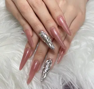 ネイル モニカ アキイのネイルデザイン