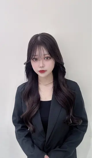 ロング カラー 韓国レイヤー/酸性 ストレート/髪質改善のヘアスタイル