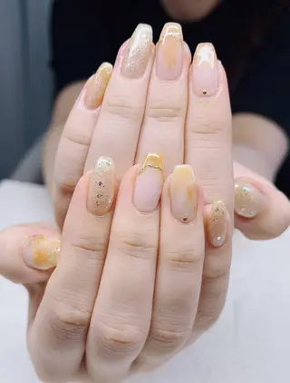 ネイル de mon coeur所属・岩本 祐子のネイルデザイン